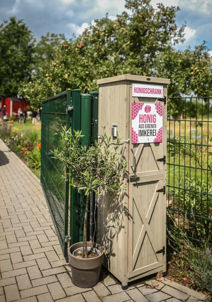 Sommertour 2024: Eine Million Bienen liefern Bio-Honig aus Bedburg-Hau >  | Wirtschaftsförderung Kreis Kleve